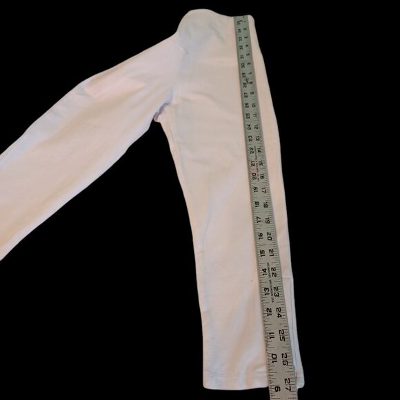 NEW! Svelte, Grommet Capri, Body Shaping Crop Leggings. white Small 4493 - Picture 7 of 7